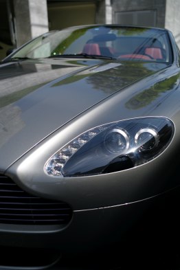 ASTON2.jpg